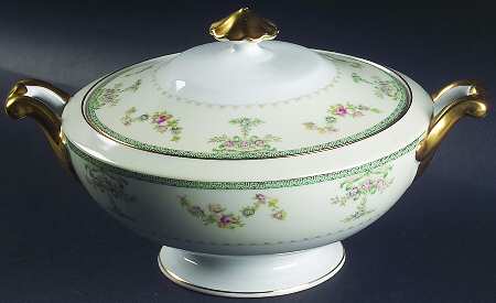 V2068 Round Covered Vegetable
