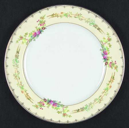 V2131 Dinner Plate