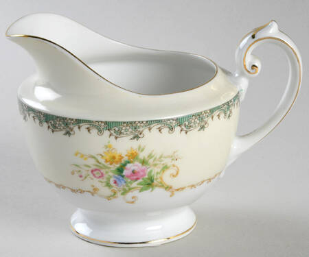 V2160 Creamer
