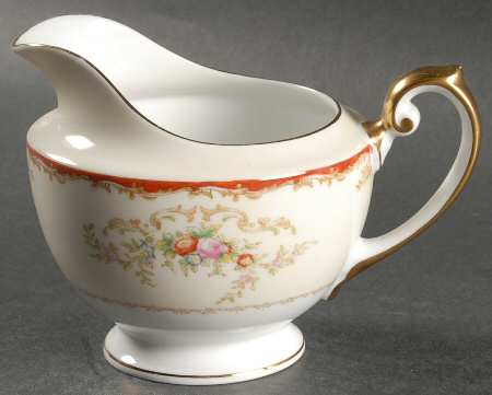 V2161 Creamer