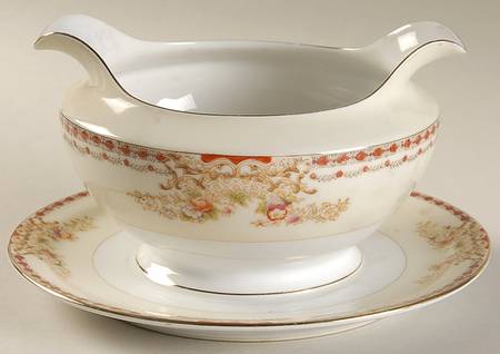 V2383 Gravy Boat with Attached Underplate