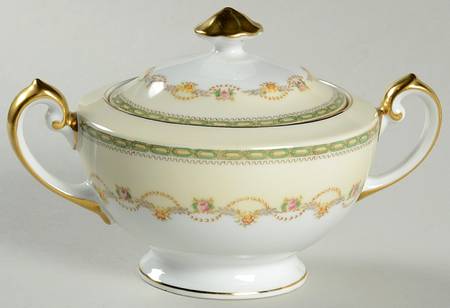 V2405 Sugar Bowl & Lid