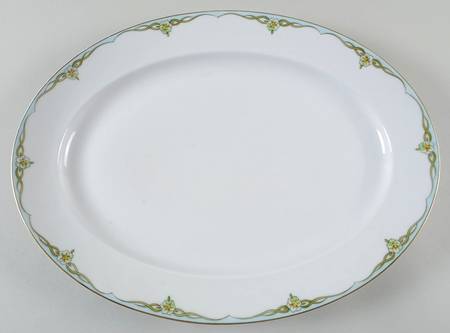 Vendome 16" Oval Serving Platter