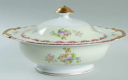 Versailles (James) Round Covered Vegetable