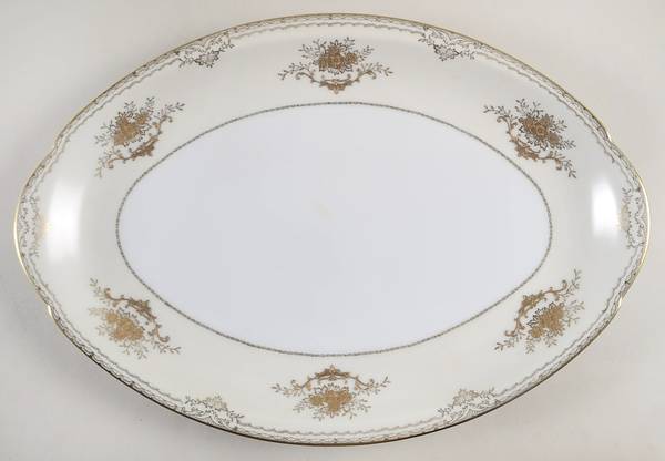 Westminster (Empire) 16" Oval Serving Platter