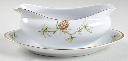 Woodland Gravy Boat with Attached Underplate