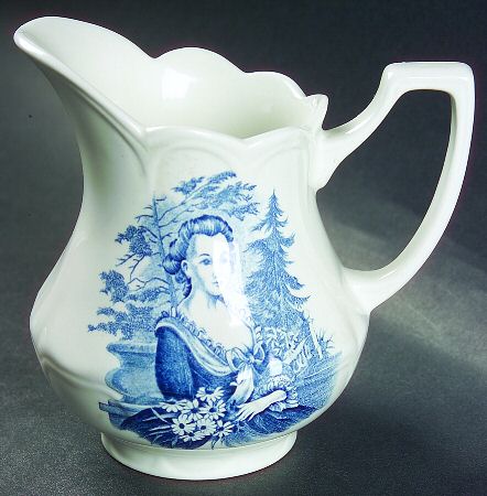 American Heritage Creamer
