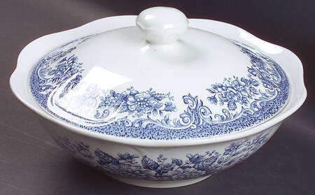 Avondale Blue Round Covered Vegetable