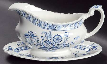 Blue Nordic Gravy Boat & Underplate/Relish