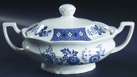 Cathay Oval Covered Vegetable by J & G Meakin
