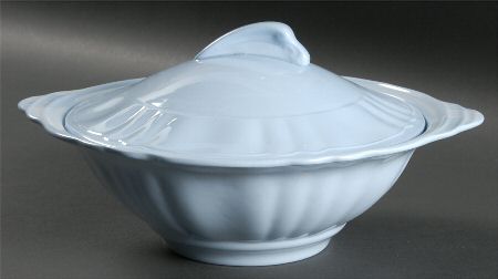 Glamour-Celeste Blue Round Covered Vegetable