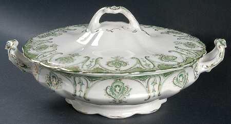 Chatham Green Round Covered Vegetable