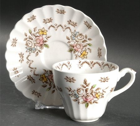 Chatsworth Multicolor Flat Cup & Saucer Set