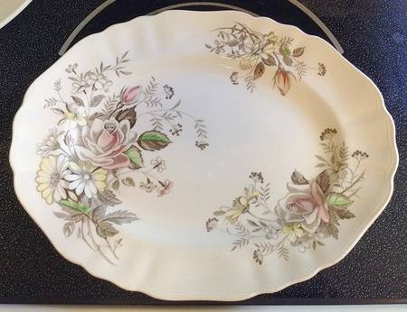Devonshire 12" Oval Serving Platter