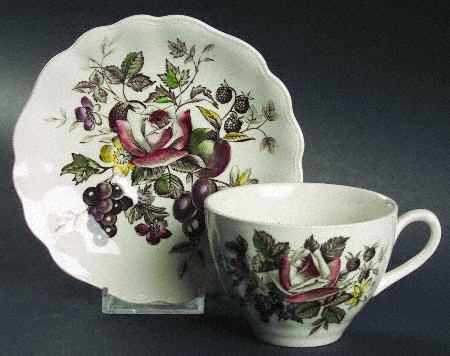 Gainsborough Multi Flat Cup & Saucer Set