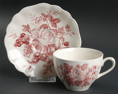 Gainsborough Red Flat Cup & Saucer Set