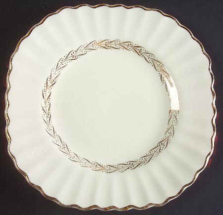 Garland (Gold Laurel) Square Dessert Plate
