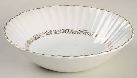 Garland (Gold Laurel) 8" Round Vegetable Bowl