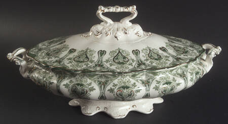 Genoa Oval Covered Vegetable
