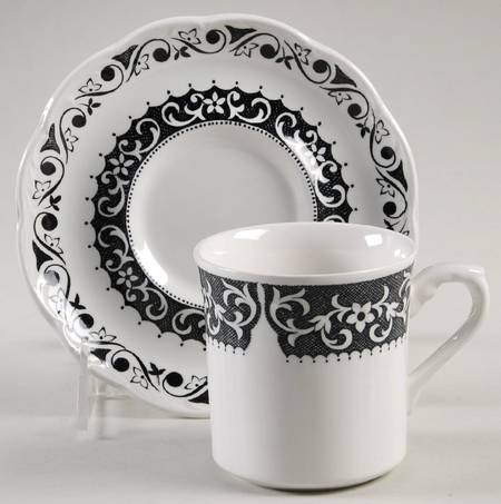 Granada Flat Cup & Saucer Set