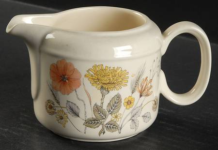 Hedgerow Creamer
