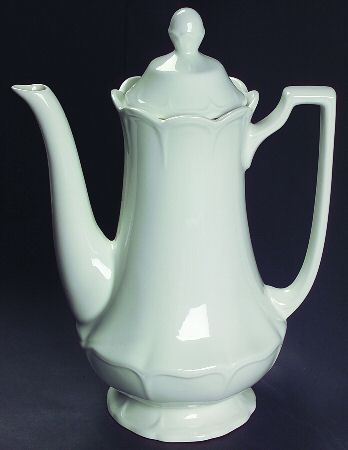 Heirloom White Coffee Pot & Lid