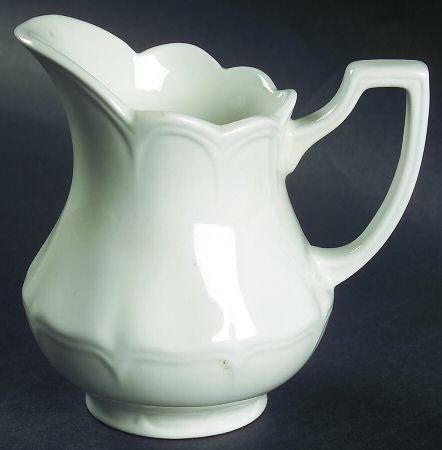 Heirloom White Creamer