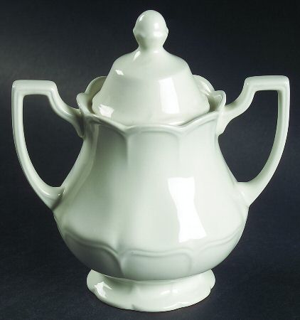 Heirloom White Sugar Bowl & Lid