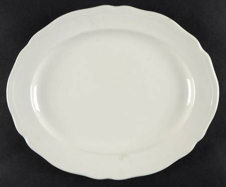 Heirloom White 11" Oval Serving Platter