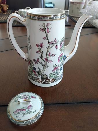 Indian Tree (Smooth Edge, Multi) Mini Coffee Pot & Lid