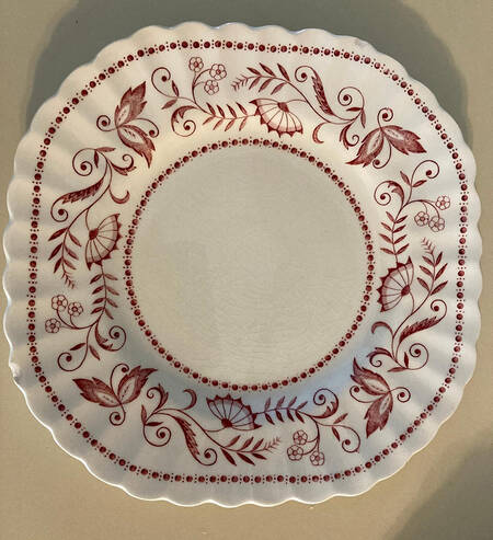 Legato (Red On White) Square Dessert Plate