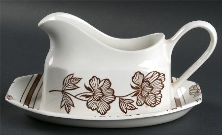 Lotus Brown Gravy Boat & Underplate/Relish