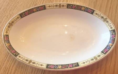 Marcella 8" Oval Vegetable Bowl