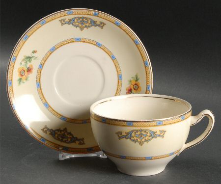 The Margate Oversized Cup & Saucer Set