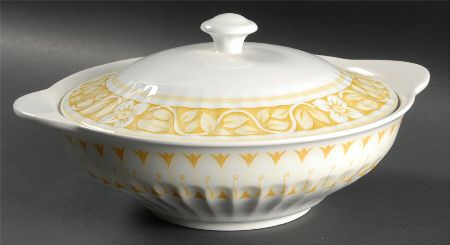 Medici Yellow Round Covered Vegetable