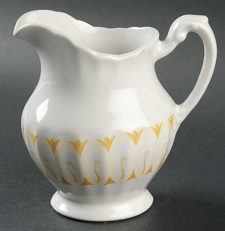 Medici Yellow Creamer