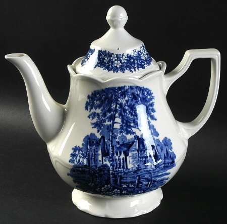 Merrie England Blue Teapot & Lid