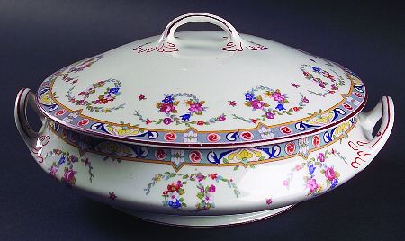 Kew Round Covered Vegetable