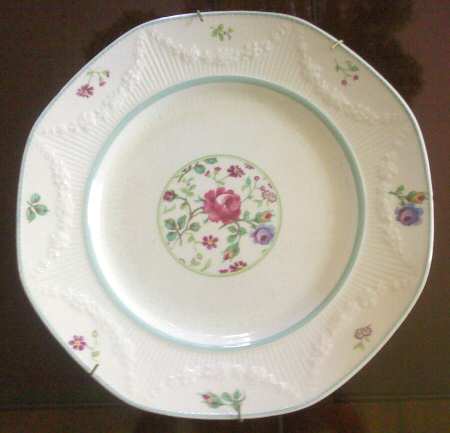 MEK13 Dinner Plate