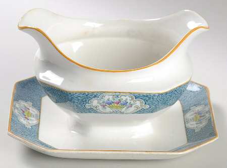 Newark (Blue On White) Gravy Boat with Attached Underplate