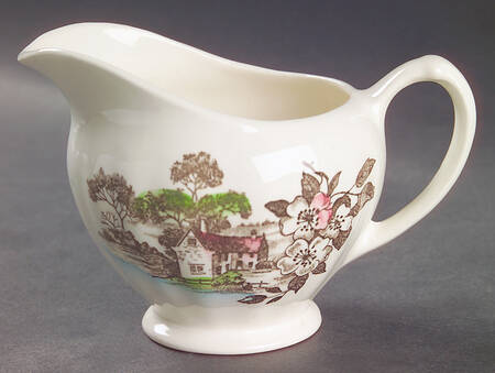 OLDE AVON DALE (MULTICOLOR, NO YELLOW) Creamer