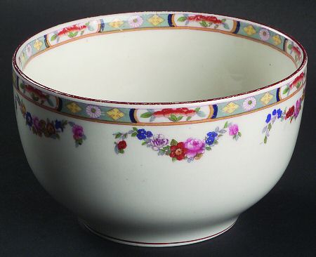 Richmond (White Background) Cranberry Bowl