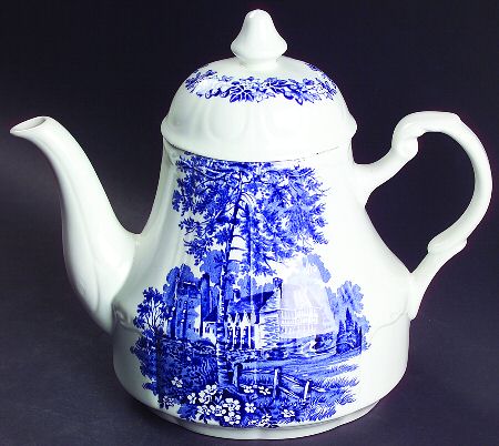 Romantic England Blue (Round Backstamp) Teapot & Lid