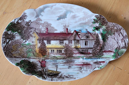 Romantic England Brown Multicolor Snack Plate