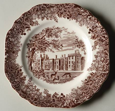 Romantic England Brown (Older, Cream) Square Dessert Plate