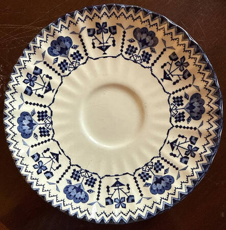 Sampler Blue Saucer