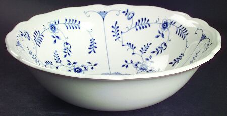 Scandia 8" Round Vegetable Bowl