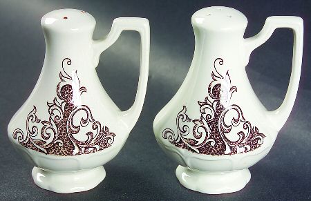 Stratford Stage Brown Salt & Pepper Set