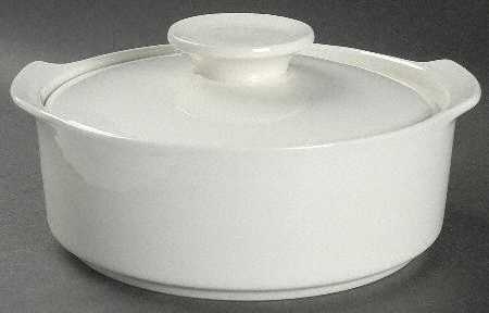 Studio 1.25 Qt Round Covered Casserole