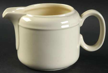 Trend (All Cream) Creamer